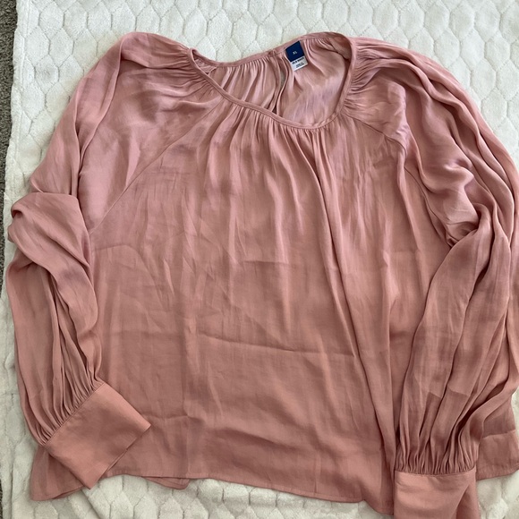 Old Navy Tops - Old Navy Pink Chiffon Long Sleeve Top Sz XL NWOT